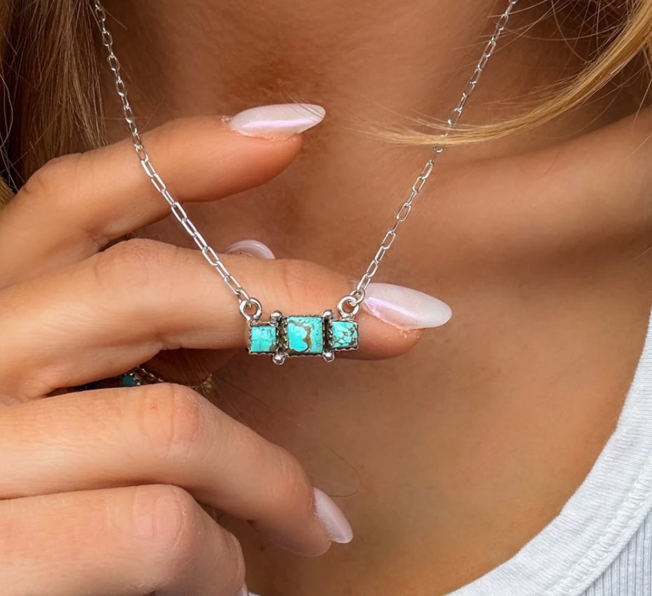 The Finley necklace by Turnback pony