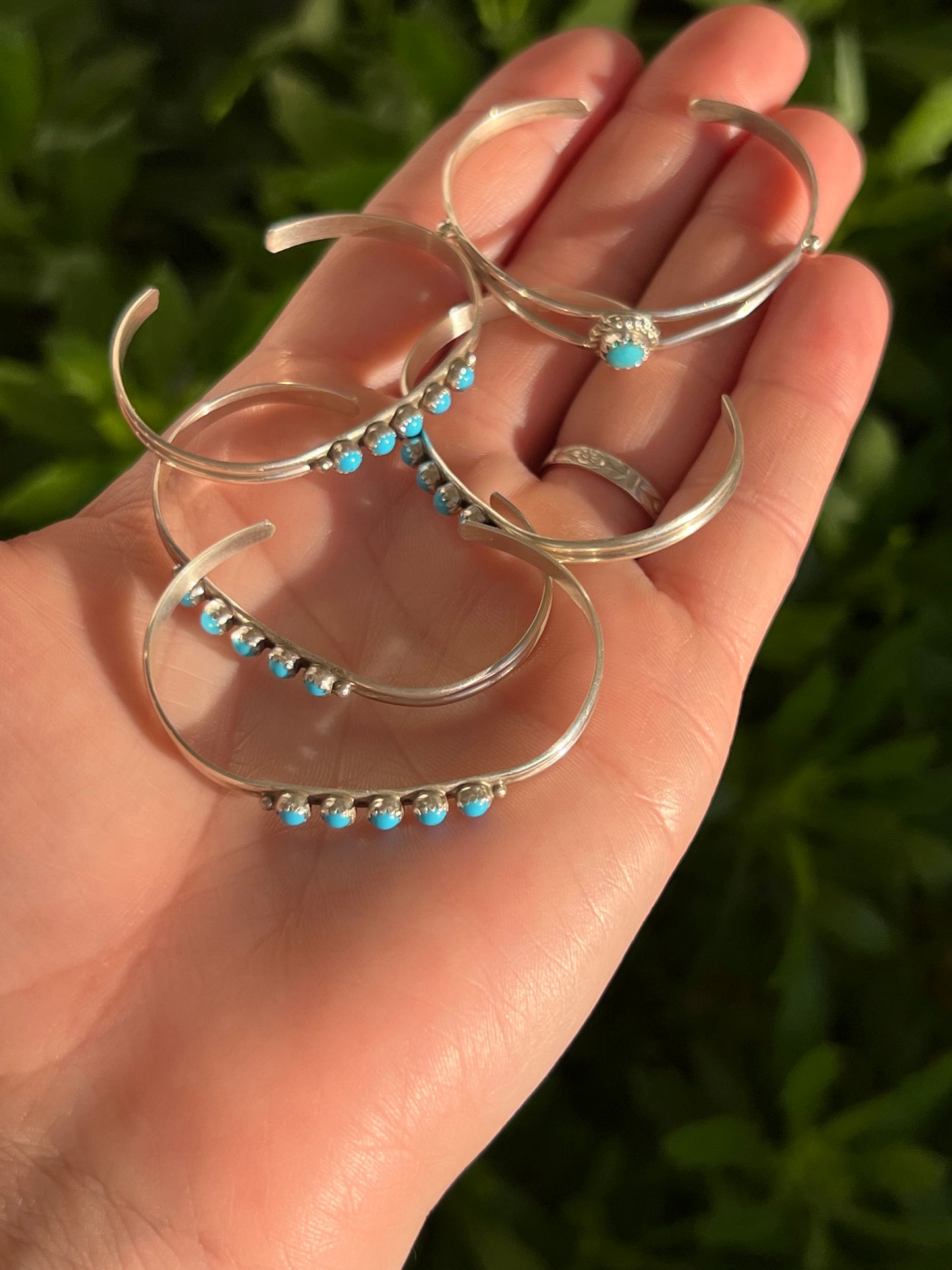 Baby cuff 5-stone