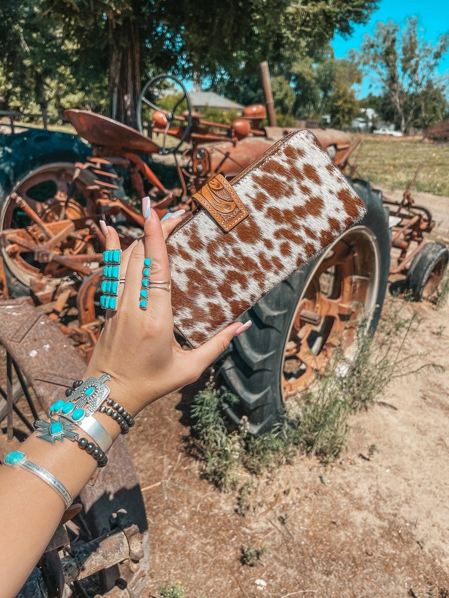 The Remington Cowhide Leather Tooled Wallet