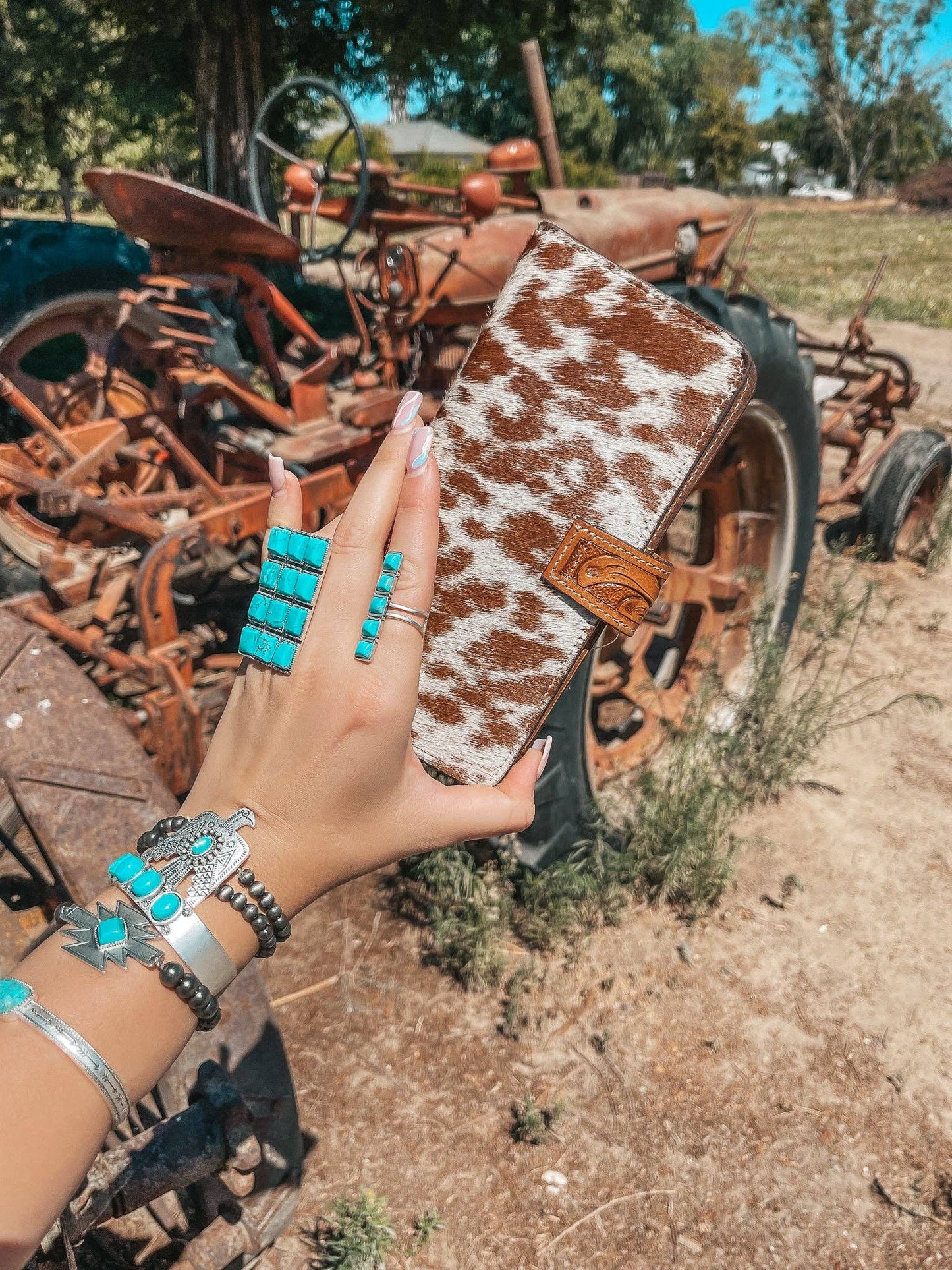 The Remington Cowhide Leather Tooled Wallet