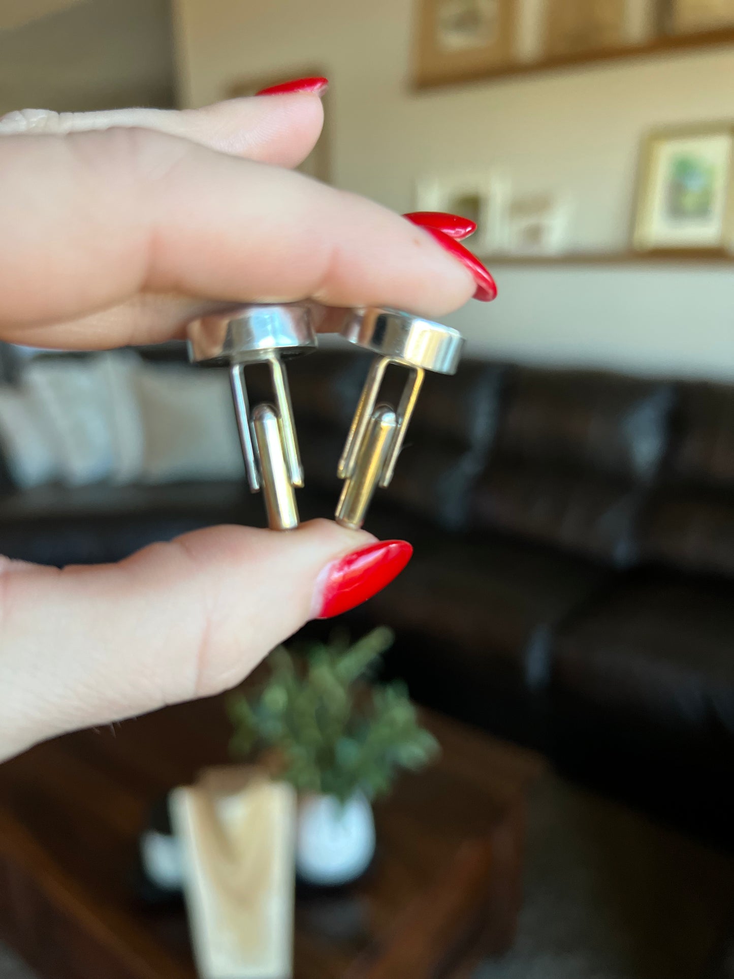 Men’s round cufflinks by Edison Yazzie Navajo