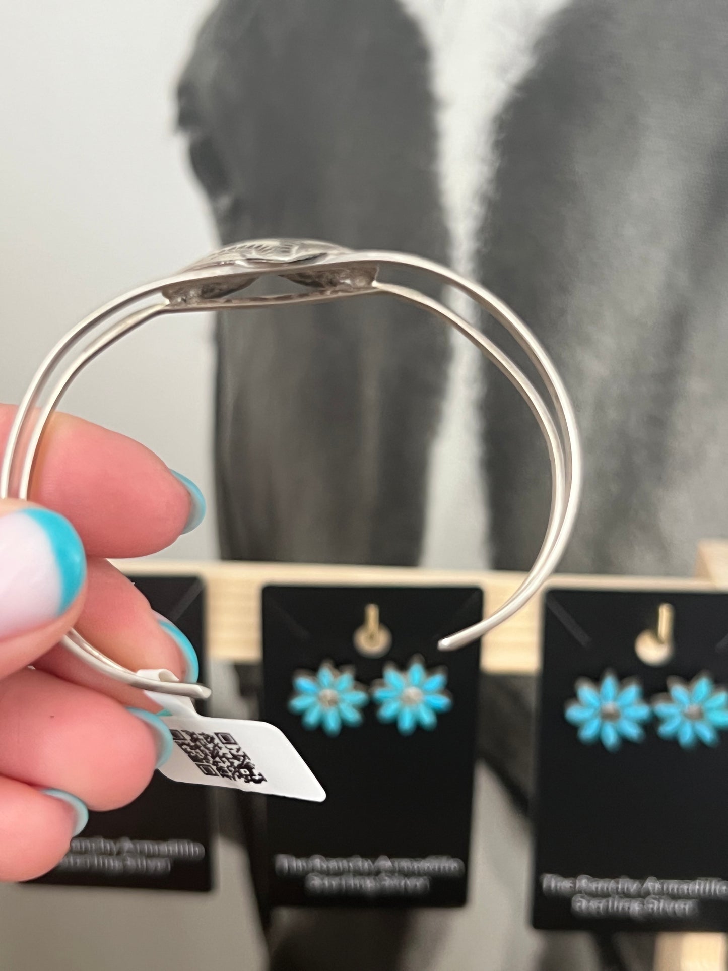 Heart cuff