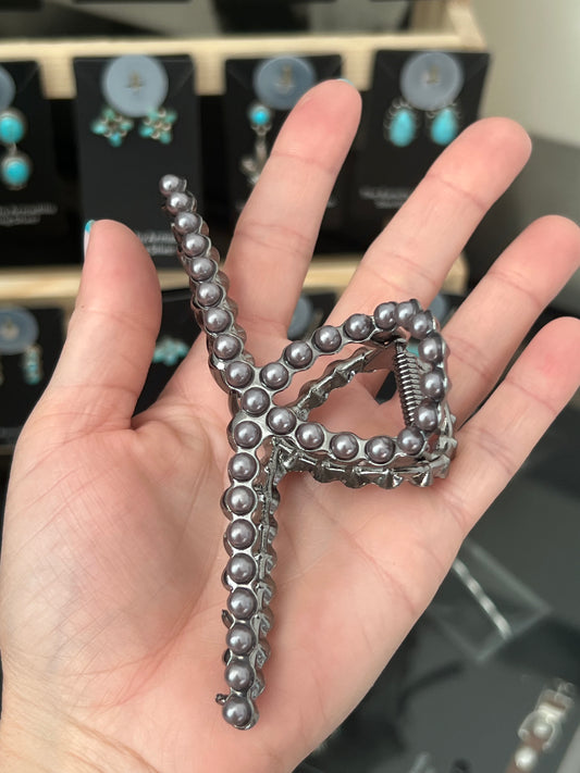 Faux pearl Claw Clip Large