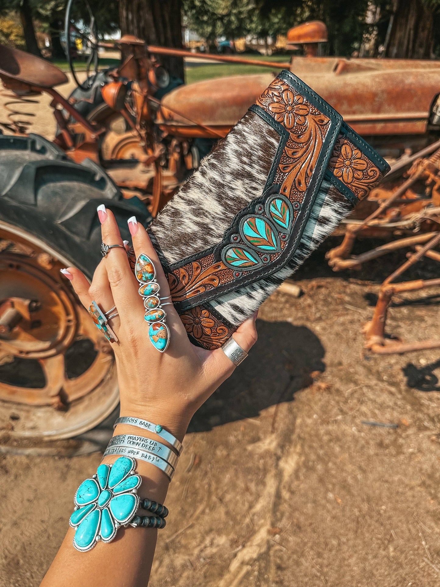 Turquoise Tooled Beauty Wallet, Western Cowhide Style